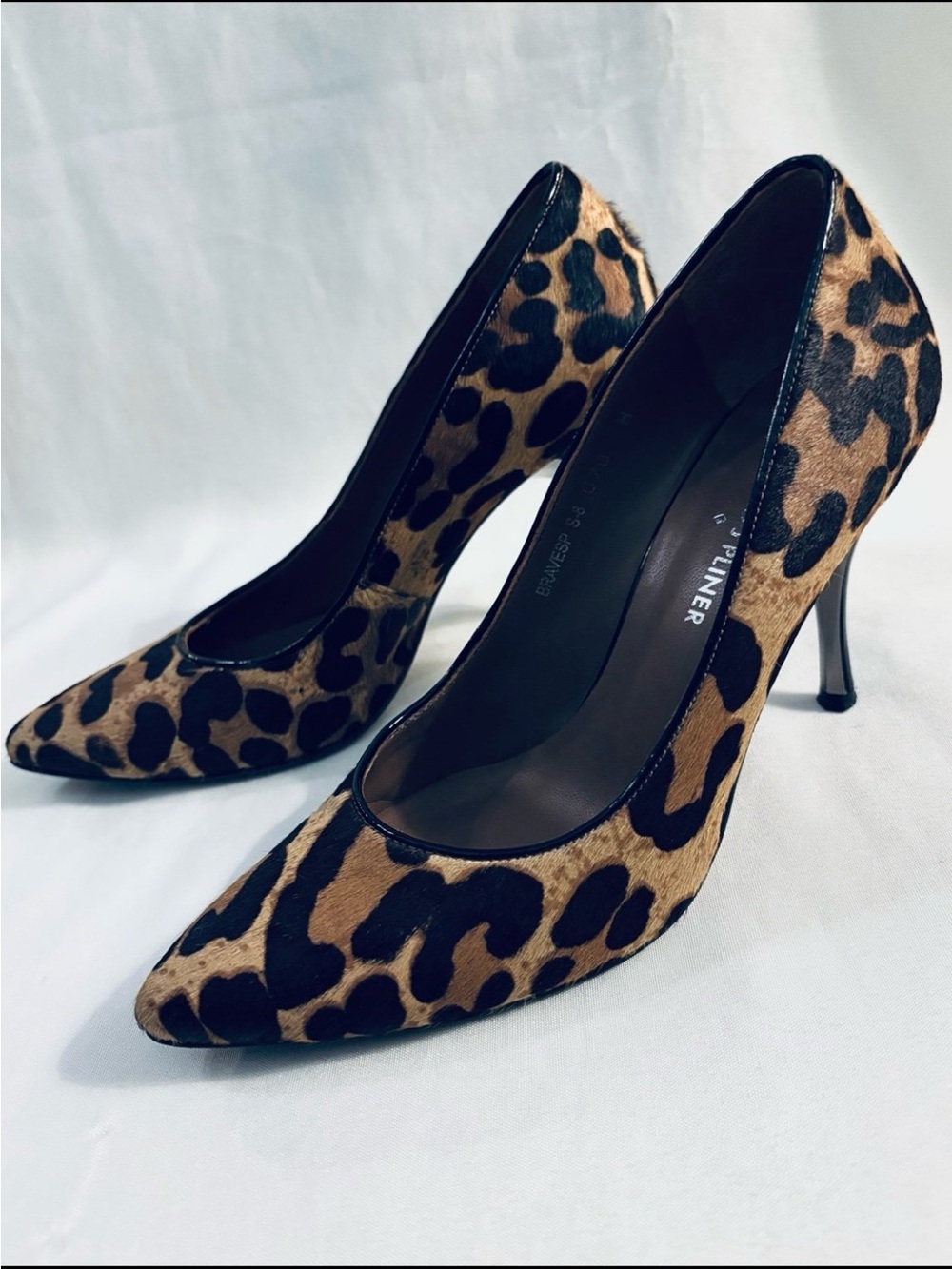 DONALD J PLINER Leopard Calfhair Print Heels